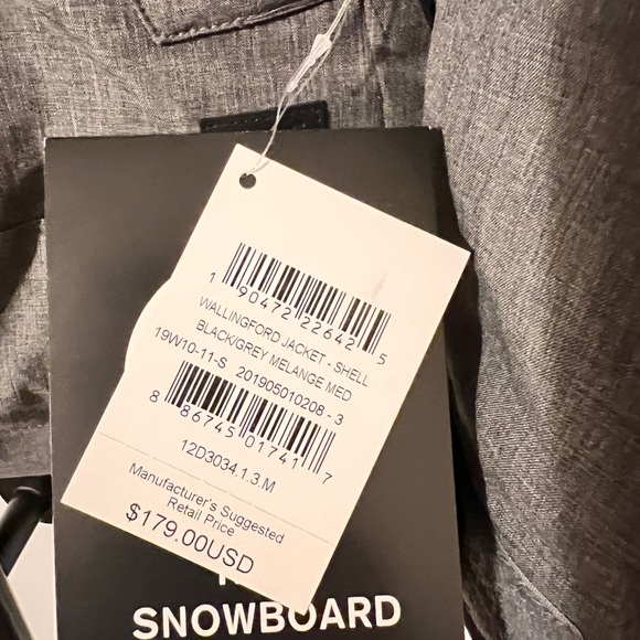 Ride NWT NEVER WORN snowboarding jacket - Picture 14 of 14